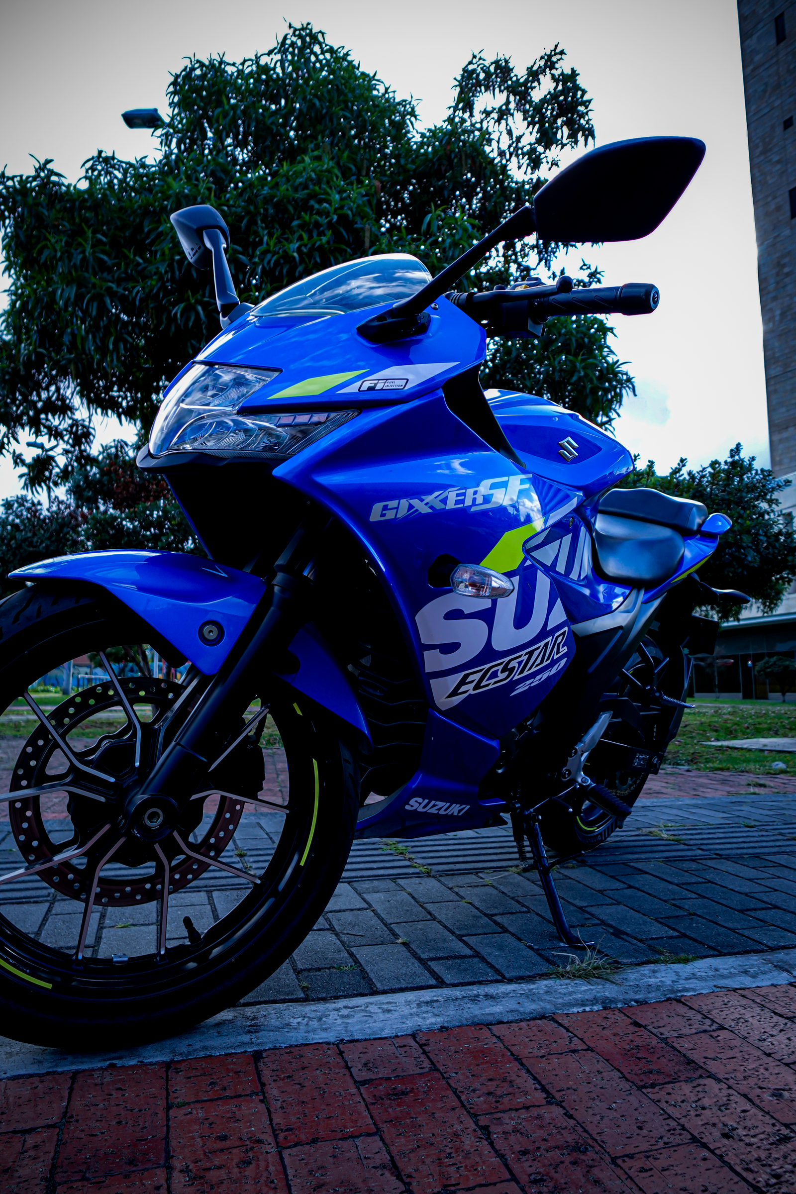 🍀 GIXXER 250SF 🔥 - Imagen 3